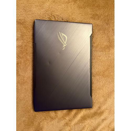 ASUS ROG GL703VM - 17.2" - Intel Core i7 7700HQ - 2.8 Ghz - Ram 16 Go - SSD 250 Go + HDD 1 To