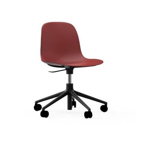 Normann Copenhagen - Chaise Pivotante Ã  Roulettes Form  - Rouge - Aluminium Noir  - Rouge