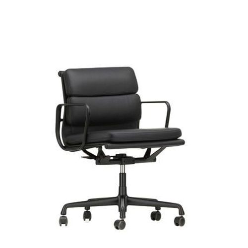 Vitra - Chaise En Aluminium - Soft Pad - Ea 217 - Noir Profond - Cuir Nero - Roulettes Pour Tapis De Sol  - Noir