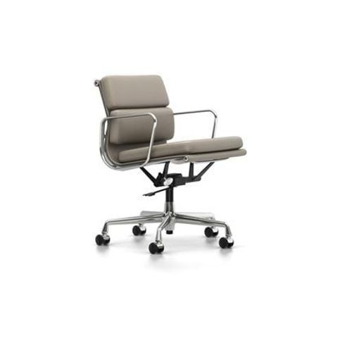 Vitra - Chaise En Aluminium - Soft Pad - Ea 217 - Chromã© - Cuir Sable - Roulettes Pour Tapis De Sol  - Beige
