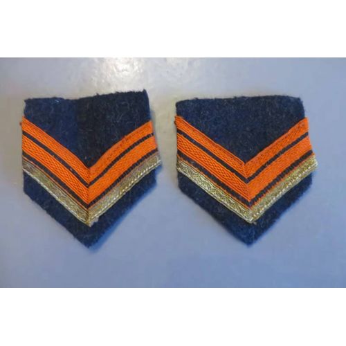 Paire Insignes Militaires En Tissus/2