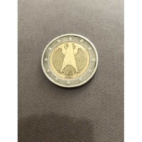 Pièce Rare Allemagne Avec Un Aigle Gravé De 2002