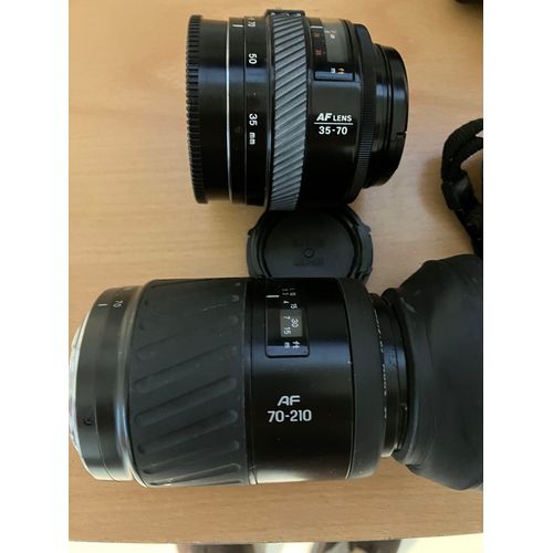 MINOLTA 5000 + ZOOM ET FLASH 