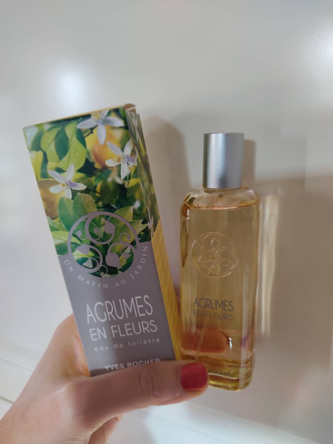 Parfum Eau De Toilette Agrumes En Fleurs Citrus Flower Yves Rocher Spray 100 Ml En Boîte 