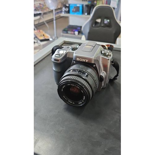 Sony alpha 100 Reflex 10.2 mpix + Objectif