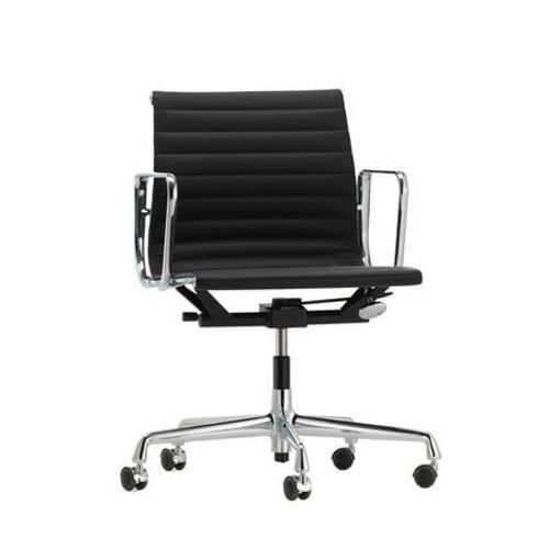 Vitra - Chaise En Aluminium Ea 117, Structure Polie, Roulettes Souples Pour Sols Durs - Chrome Brillant - Cuir/Plano - Nero/Nero - Roulettes Pour Sols Durs - Noir