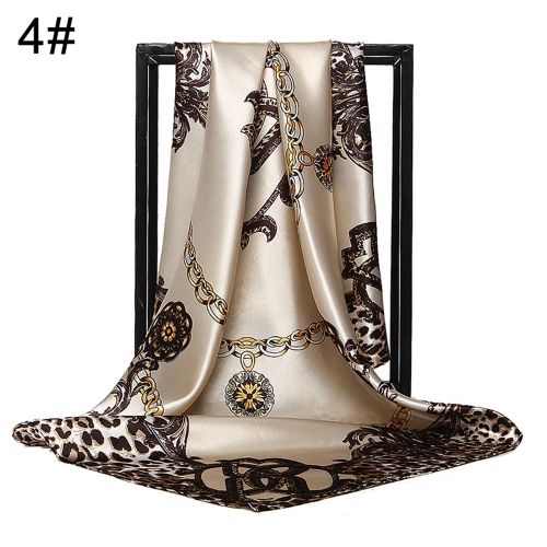 Carré Femmes Chaîne Léopard Musulman Ramadan Décor Hijab Tête Protection Couverture Écharpe-Beige Blanc