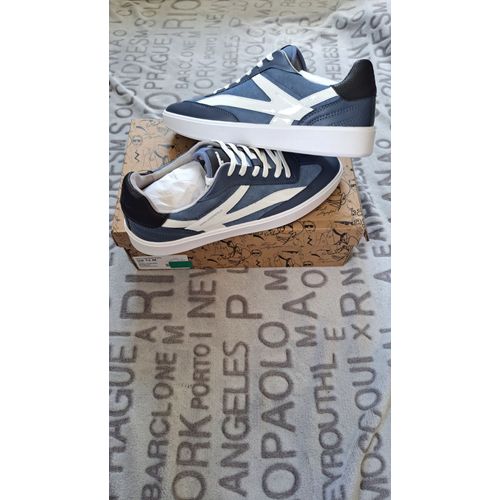 Chaussure Fermée Homme Karl Lagerfeld Neuf Avec Étiquette. - 45