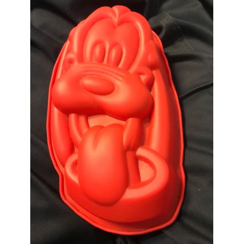 Moule A Gateau Pluto Le Chien - Disney - Lekue - Silicone - 18,5x11 Cm