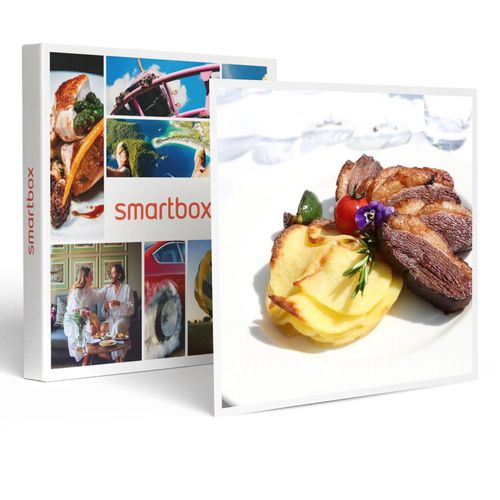 Découverte De Paris Lors D¿Un Dîner Croisière Prestige Sur La Seine Pour 2 Adultes Et 2 Enfants - Smartbox - Coffret Cadeau Gastronomie