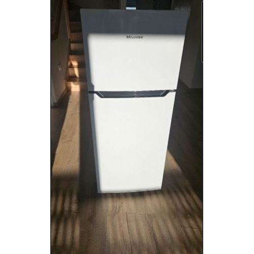 Réfrigérateur Hisense 47x48x117 cm