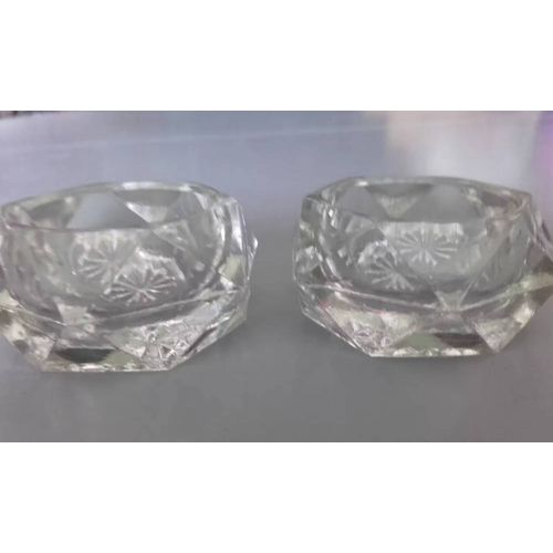 Paire De Salerons Ou Bougeoirs Cristal Vintage