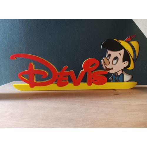 Prénom personnalisable sur le theme de pinocchio