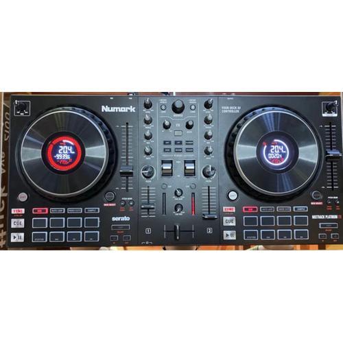 Numark Mixtrack Platinum Fx