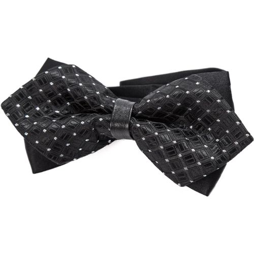 Men's Pointed Bow Tie In Retro Look With Hook Pre-Binding And Adjustable Length.[K207]