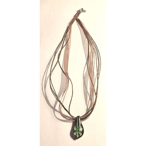 Collier Avec Pendentif Inclusion Style Murano