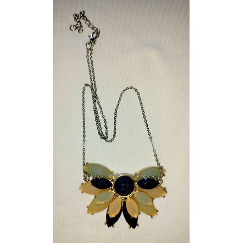 Collier Fleurs