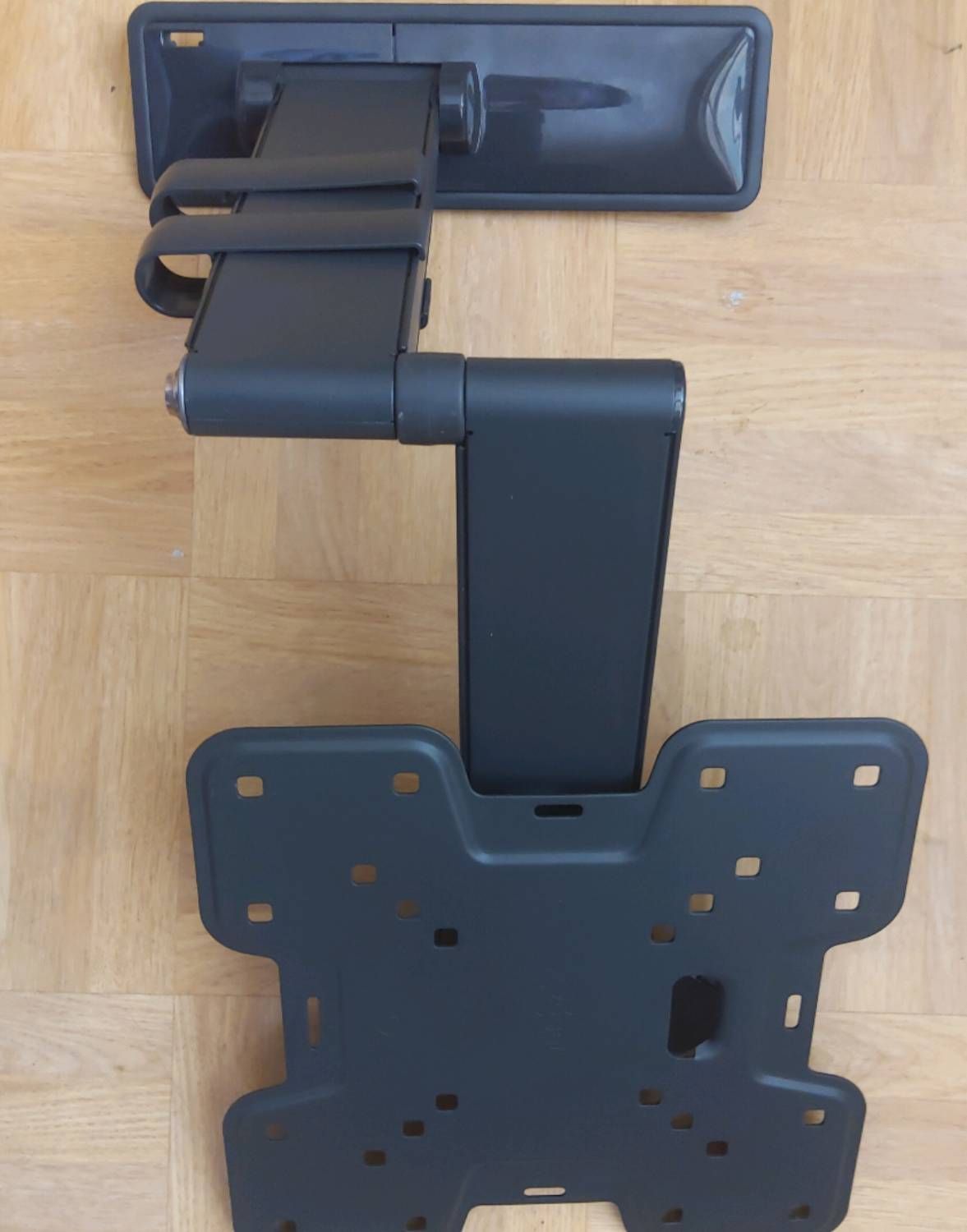 Bras articulé support écran plat de TV de la marque vogel’s