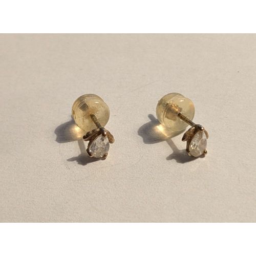 Petites Boucles D'Oreilles Or
