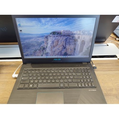 ASUS VIVOBOOK X570DD - 15.4" AMD Ryzen 5 - Ram 8 Go - DD 512 Go