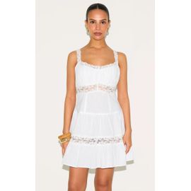 Petite Mini Robe Blanche À Étages Et Détails En Dentelle, Blanc