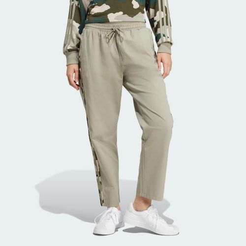 Pantalon Sergé 3 Bandes Imprimé Camouflage Essentials Adidas - Silver Pebble - M