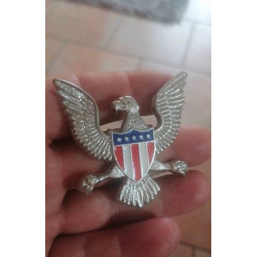Pin's Insigne Moto Motard Aigle