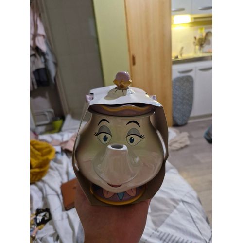 Théière Disney Madame Samovar Neuve Acheté Le 18 Juin 2025  Aucun Défaut  Envoyé Avec Soin.C'Est Seulement De La Déco Ce N'Est Pas Une Vrai Théière On Peut S'En Servir Comme Un Pot De Rangement