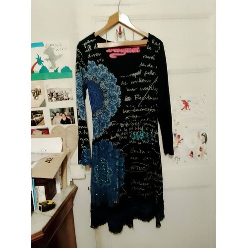 Robe Noire Motifs Gris/Bleus Bas Dentelle Noire 42 Xl Desigual.