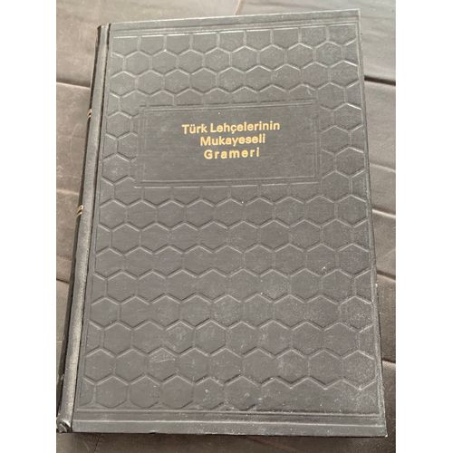Turk Lehcelerinin Mukayeseli Grameri. Livre Grammaire Turc