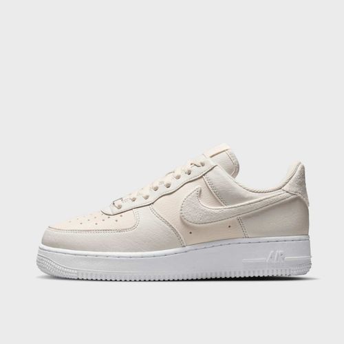 Chaussures Nike Wmns Air Force 107 Next Nature Beige