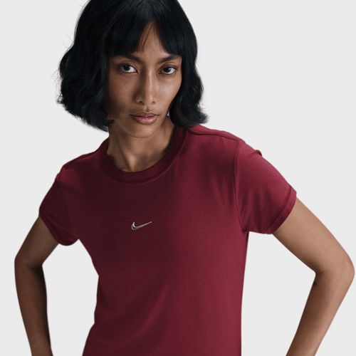 Nike Sportswear Chill Knit Slim Cropped T-Shirt Femme T-Shirts & Polos Rouge Taille Xs Vêtements