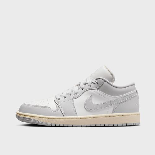 Chaussures Jordan Wmns Air 1 Low Gris