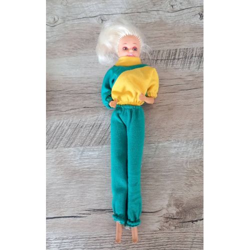 Poupée barbie 1966