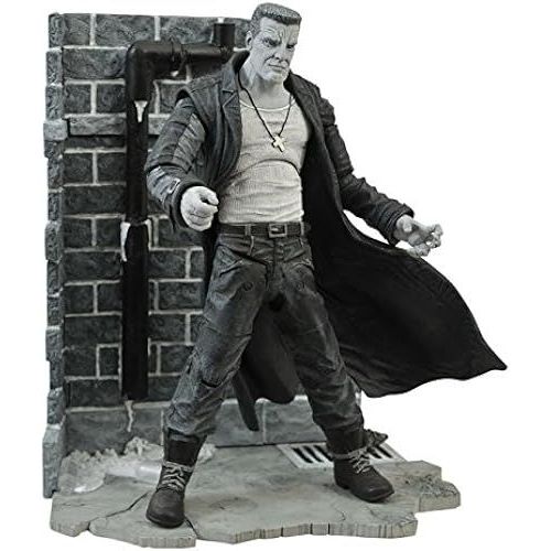 Diamond Select Toys Sin City Select: Marv Action Figure []