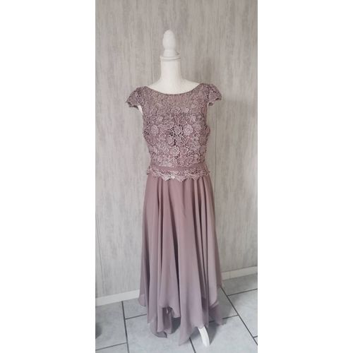 Très Belle Robe De Soirée