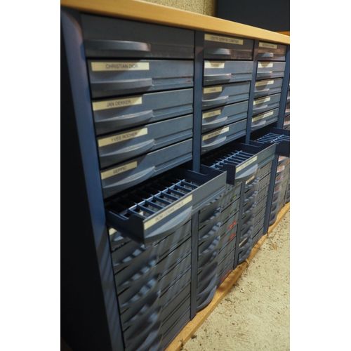Comptoir 3 Colonnes 36 Tiroirs - Ht. 106.5 Cm