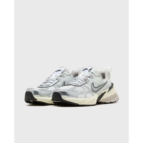 Nike Wmns V2k Run Men Lowtop White En Taille:36,5 - 36 1/2