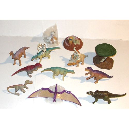 figurine dinosaure disney aladar et ses amis - lot 14 personnages differents mcd's