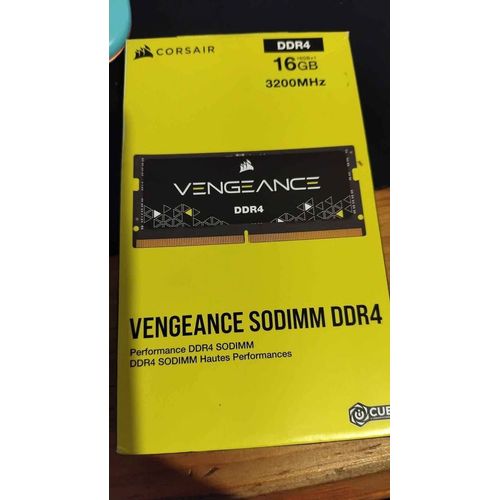 Mémoire vive CORSAIR Vengeance SODIMM DDR4 16 Go 3200 Mhz