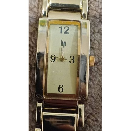 Montre Bracelet Lip Femme À Quartz Rectangulaire