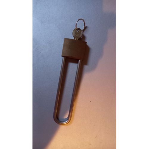 cadenas à clé long