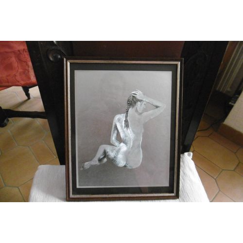 cadre photo tour bois marron 26x32cm " femme nue de dos " sur carton argenté
