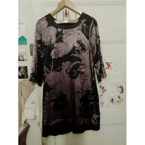 Robe Légère 3/4 Noire Motifs Violets 40 L Blanche Porte.