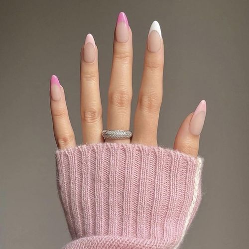 24 Pièces Rainbow Amande Faux Ongles Court, Colourful French Press On Nails Courts, Ovale Faux Ongle Avec Colle Pour Femme Et Fille, Faux Ongles À Coller Nail Art 