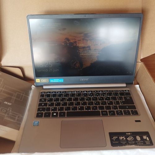 Acer Swift 1 - 14" Intel Pentium - Ram 4 Go - DD 64 Go - Azerty - Argent