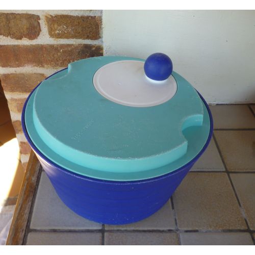 Essoreuse À Salade Tupperware De Couleur Bleue - 26x17cm Environ - Années 70/80