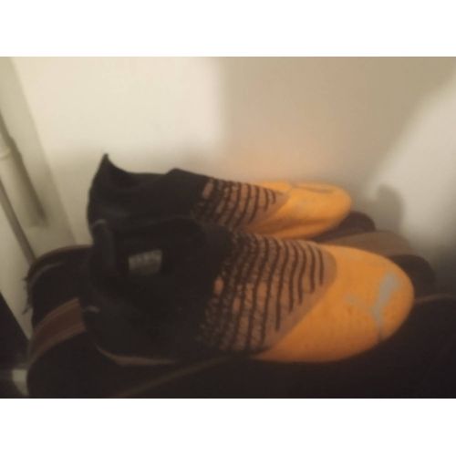 Crampon Puma Future Orange Et Noir