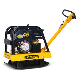 Plaque vibrante 45 kN moteur diesel Hatz avec démarrage électrique marche avant/arrière Batmatic CR4550AE