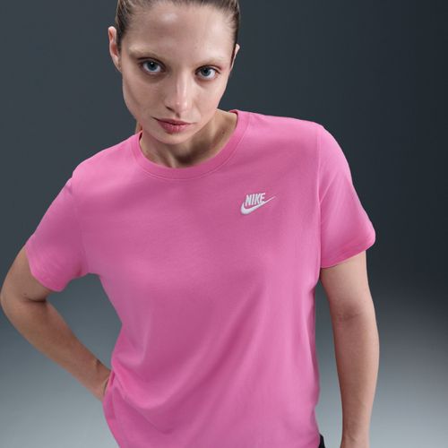 Tee-Shirt Nike Sportswear Club Essentials Pour Femme - Rose